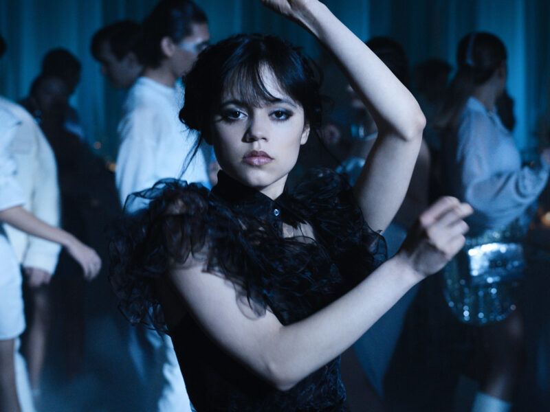 Обои Wednesday, tv series, Netflix, 2022, Jenna Ortega на рабочий стол.